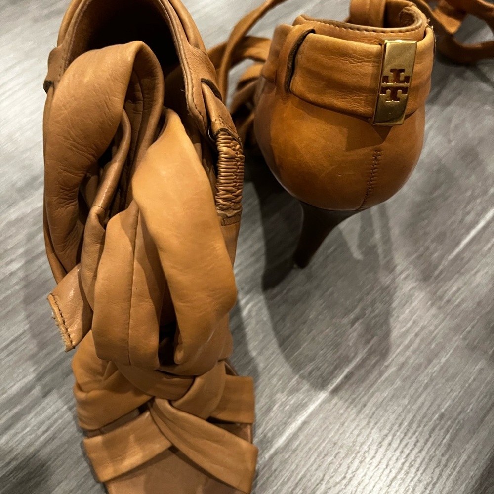 Strappy sandals